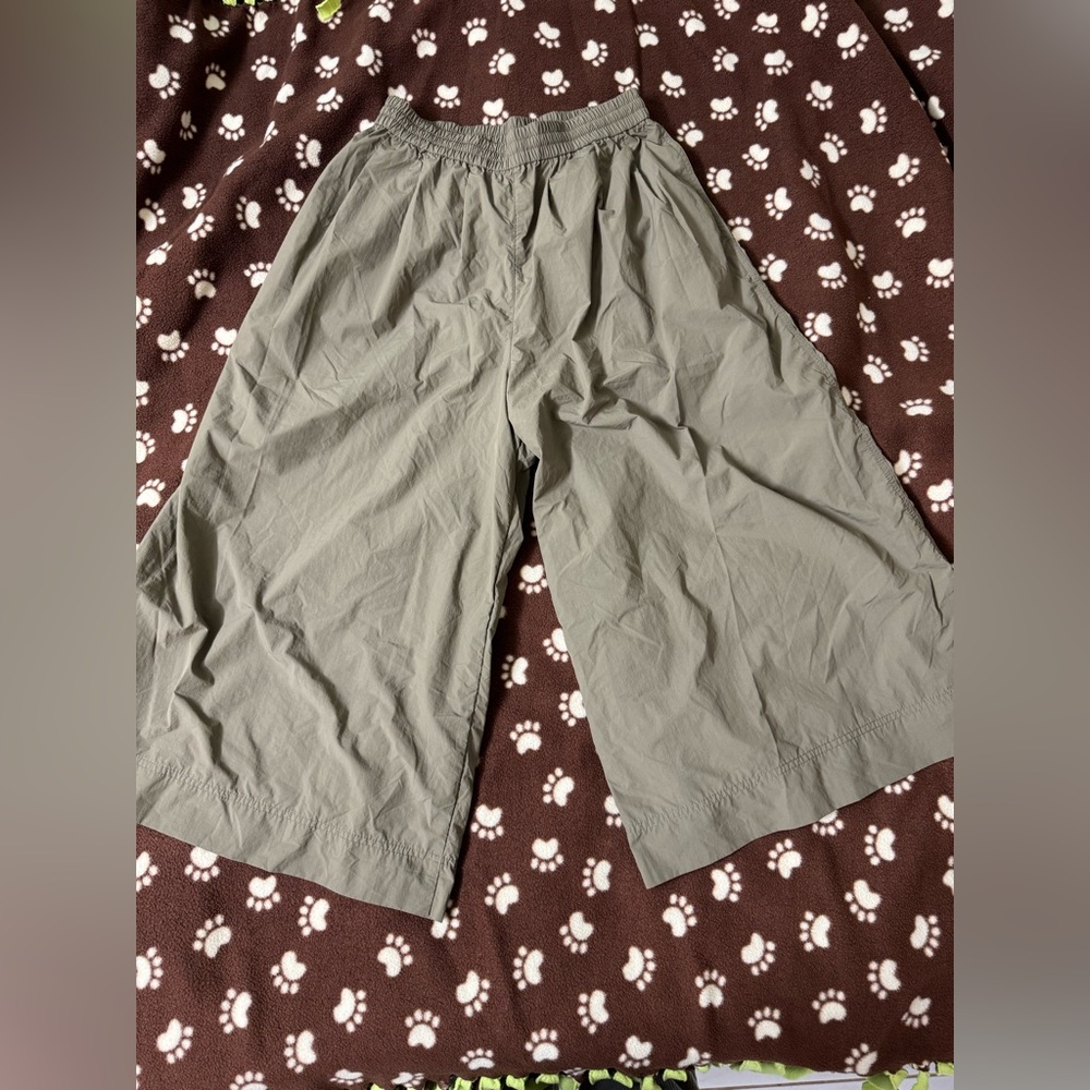 Uniqlo Nylon Culottes